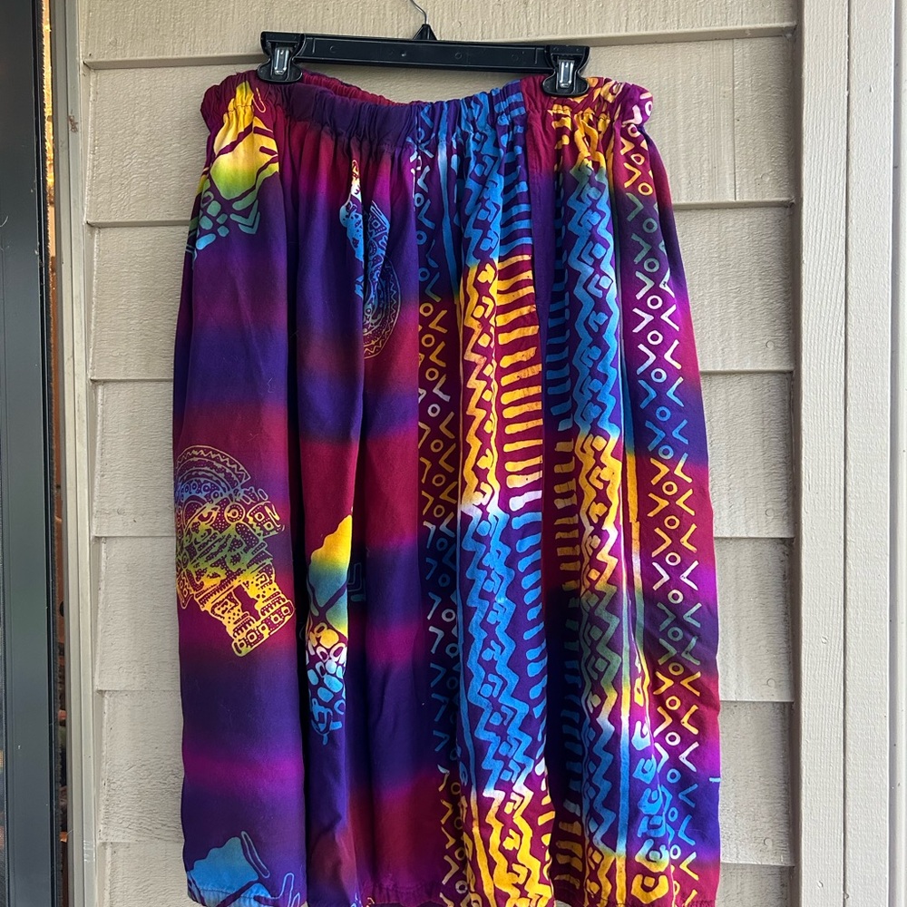 Bright Batik skirt button front, elastic waistband.